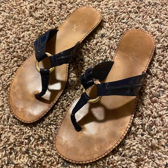 Scandals - Picture 1 of 4